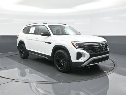 2024 Volkswagen Atlas 2.0T Peak Edition SE w/Technology