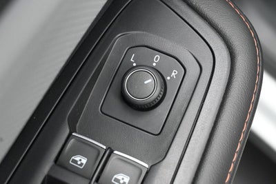 2024 Volkswagen Atlas 2.0T Peak Edition SE w/Technology