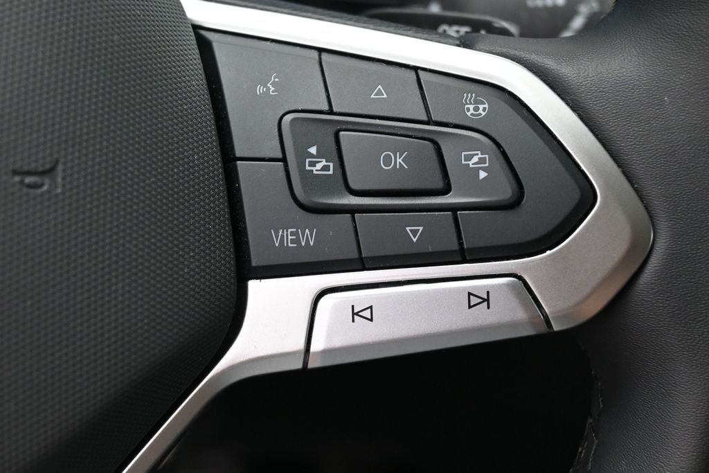 2024 Volkswagen Atlas 2.0T Peak Edition SE w/Technology