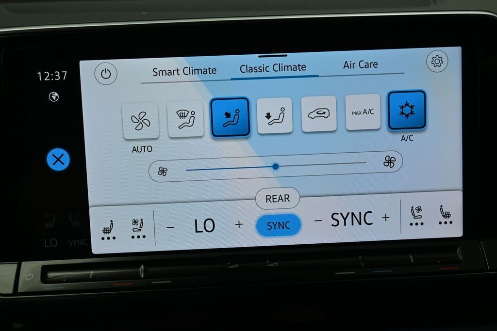 2024 Volkswagen Atlas 2.0T Peak Edition SE w/Technology