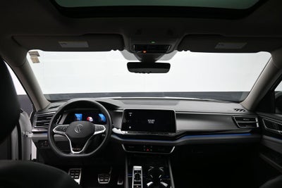 2024 Volkswagen Atlas 2.0T Peak Edition SE w/Technology