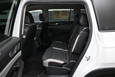 2024 Volkswagen Atlas 2.0T Peak Edition SE w/Technology