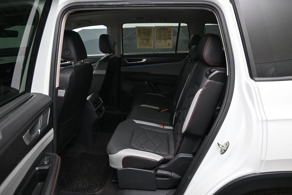 2024 Volkswagen Atlas 2.0T Peak Edition SE w/Technology