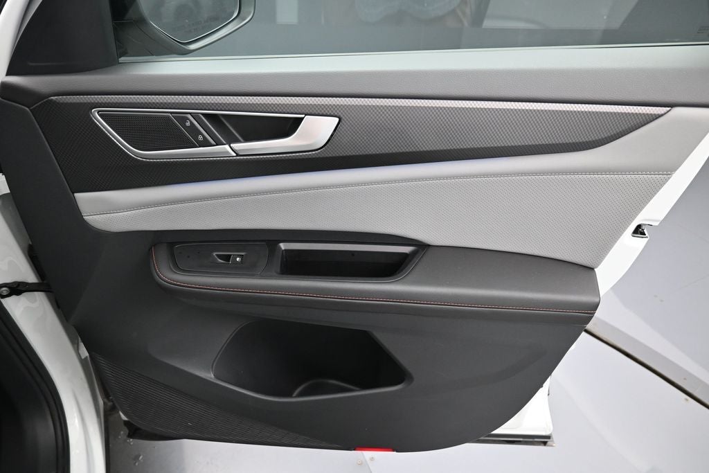 2024 Volkswagen Atlas 2.0T Peak Edition SE w/Technology