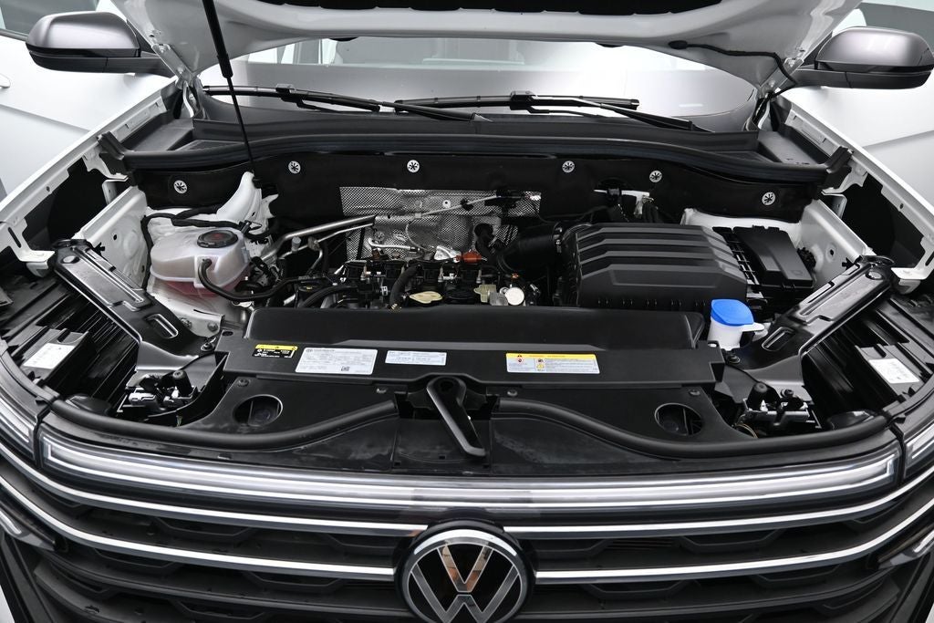 2024 Volkswagen Atlas 2.0T Peak Edition SE w/Technology
