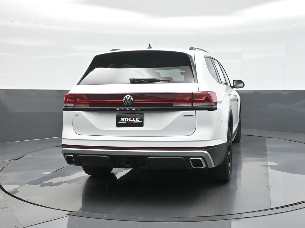 2024 Volkswagen Atlas 2.0T Peak Edition SE w/Technology