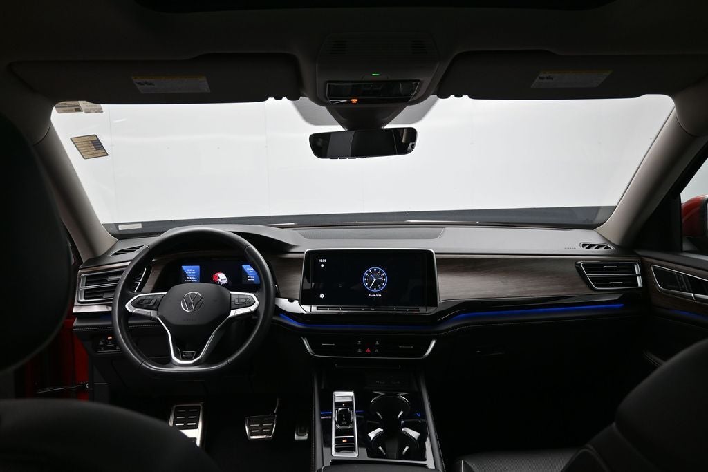2024 Volkswagen Atlas 2.0T SEL Premium R-Line