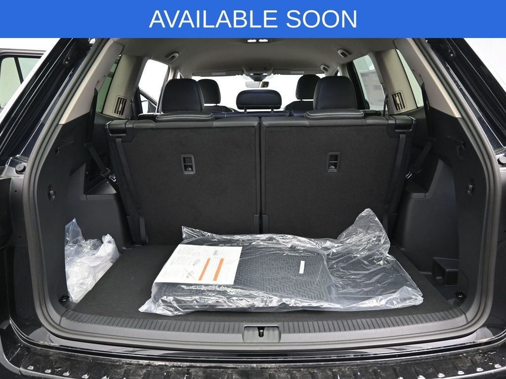 2025 Volkswagen Atlas 2.0T SE w/Technology