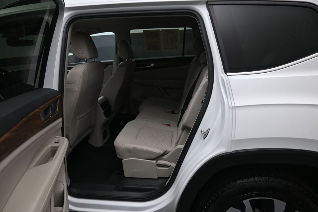2024 Volkswagen Atlas 2.0T SE
