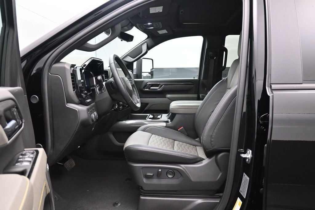 2026 Chevrolet Silverado 2500HD ZR2