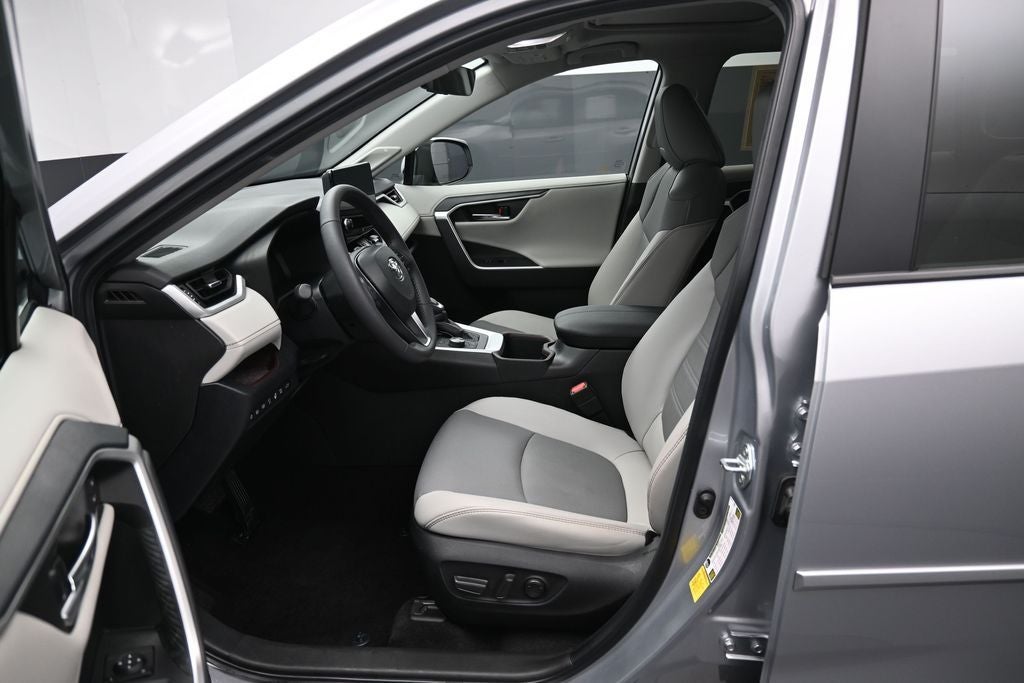 2023 Toyota RAV4 Limited