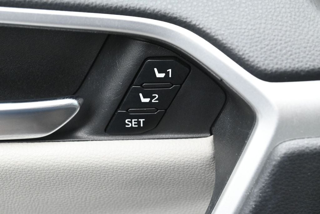 2023 Toyota RAV4 Limited