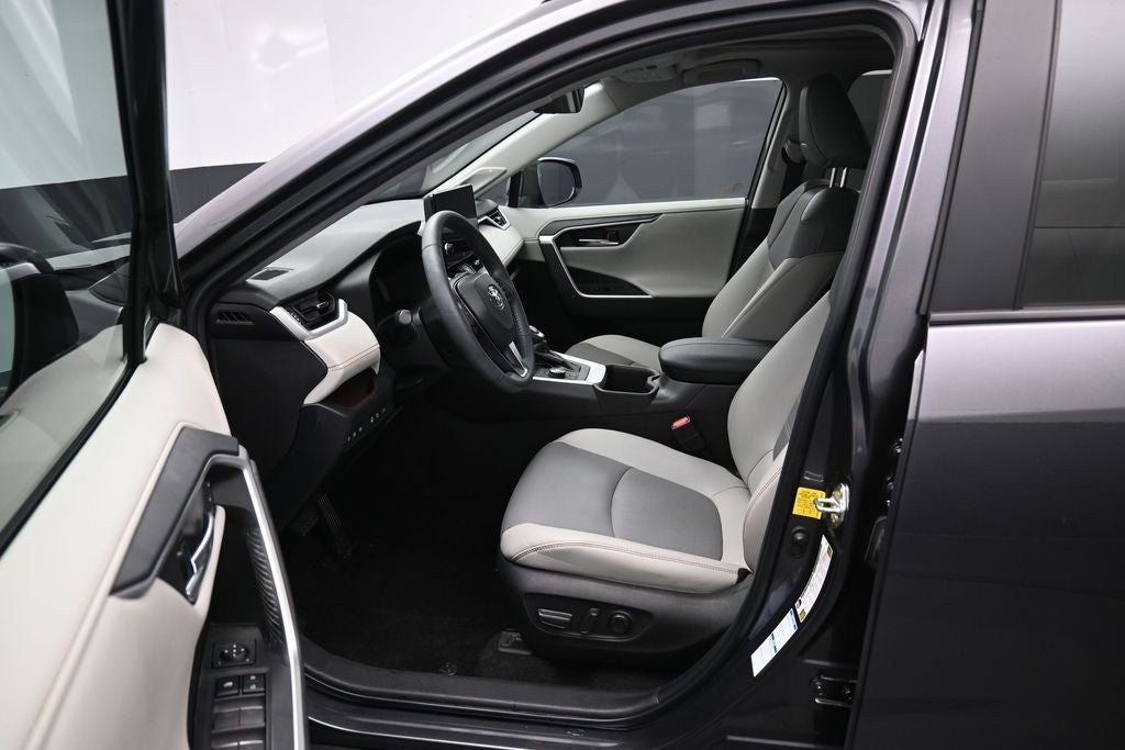 2023 Toyota RAV4 Limited