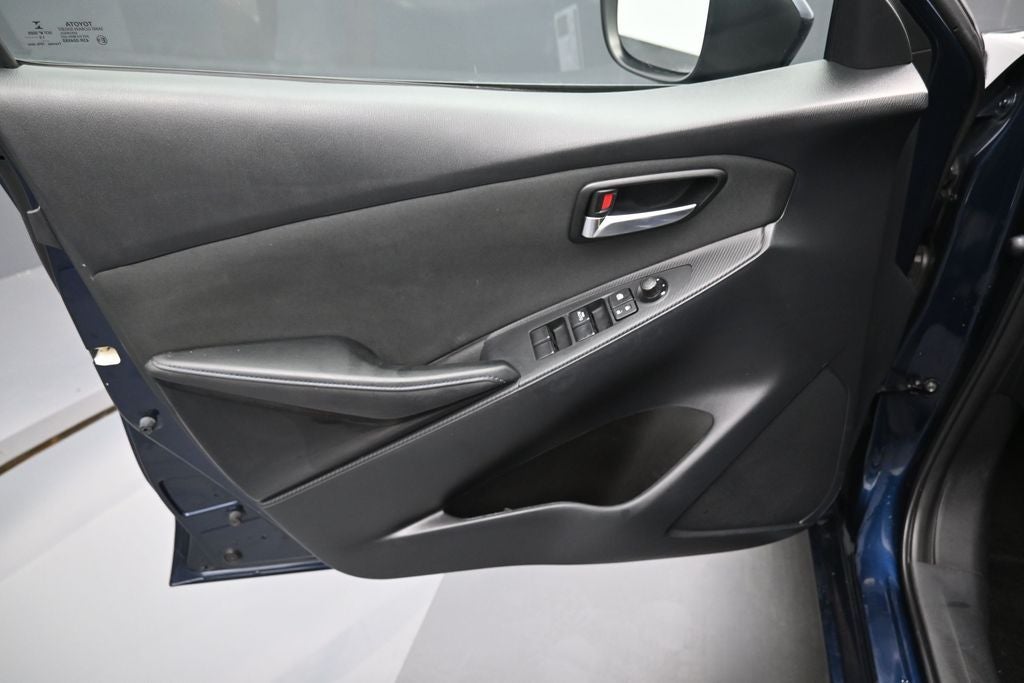 2016 Scion iA Base
