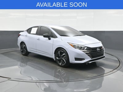 2025 Nissan Versa 1.6 SR