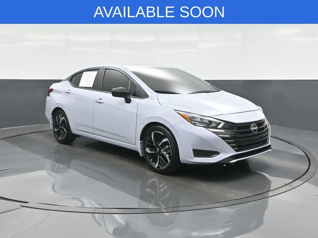 2025 Nissan Versa 1.6 SR