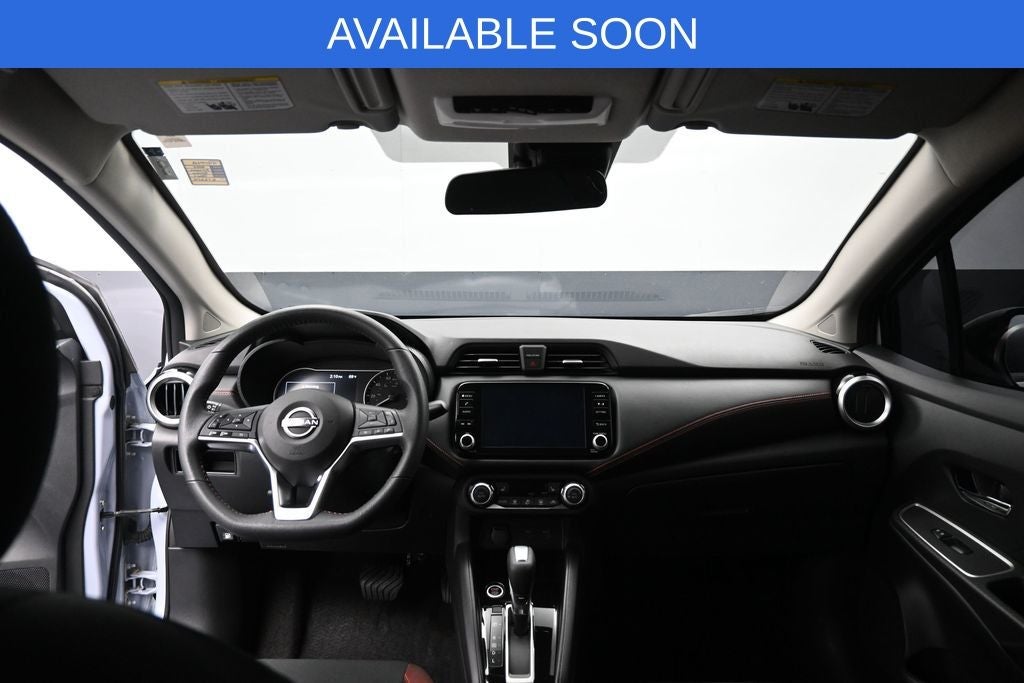 2025 Nissan Versa 1.6 SR