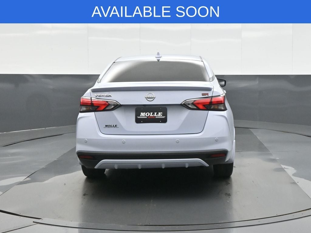 2025 Nissan Versa 1.6 SR