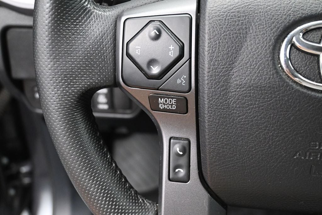 2022 Toyota Tacoma TRD Sport V6