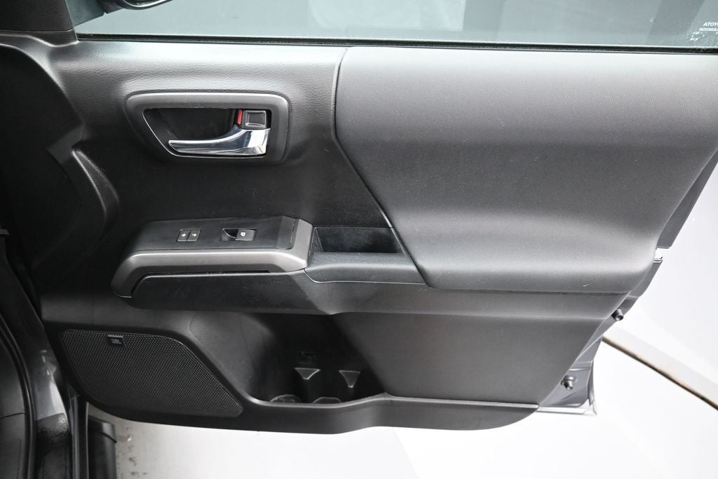 2022 Toyota Tacoma TRD Sport V6