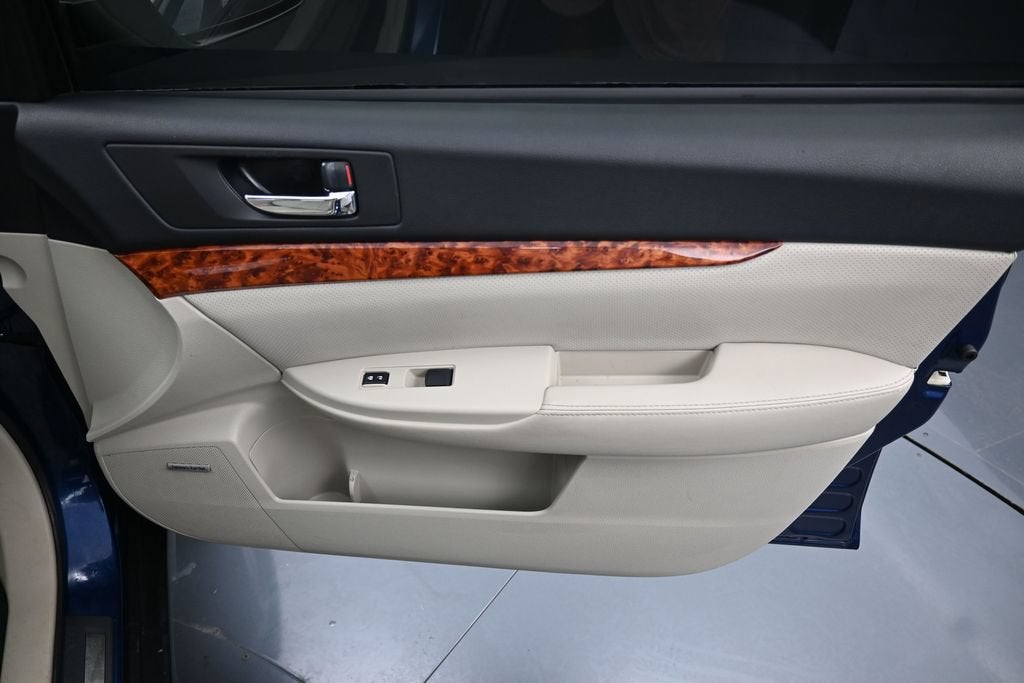 2011 Subaru Outback 3.6R Limited