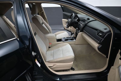 2014 Toyota Camry Hybrid LE