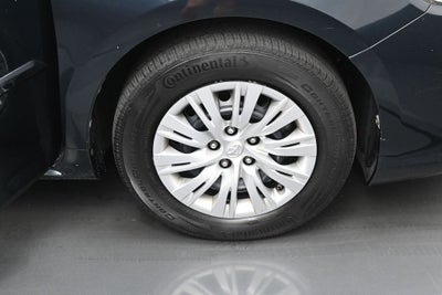 2014 Toyota Camry Hybrid LE