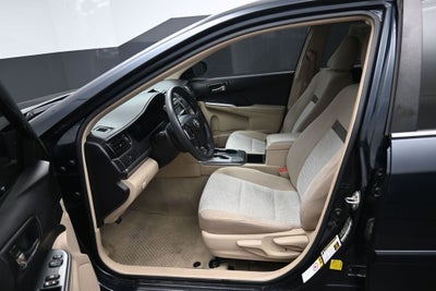 2014 Toyota Camry Hybrid LE