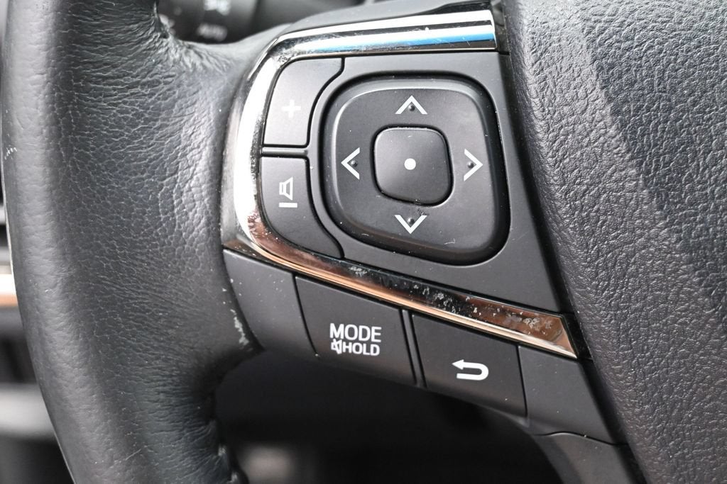 2016 Toyota Avalon XLE