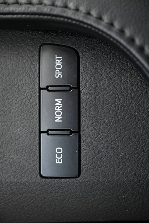2016 Toyota Avalon XLE