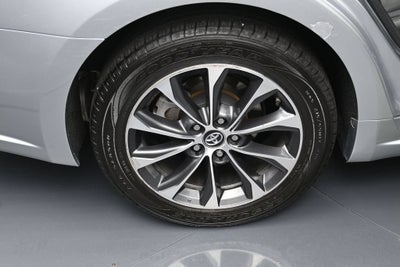 2016 Toyota Avalon XLE