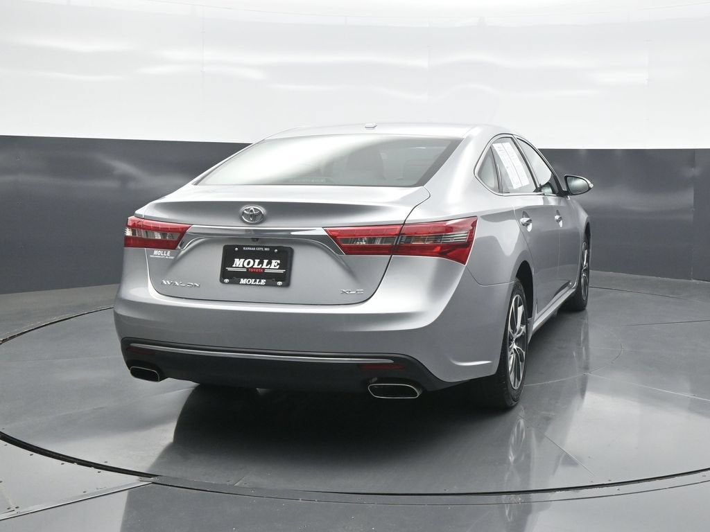 2016 Toyota Avalon XLE