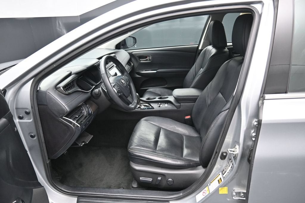 2016 Toyota Avalon XLE