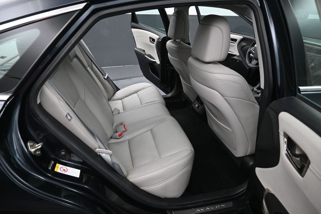 2016 Toyota Avalon Limited