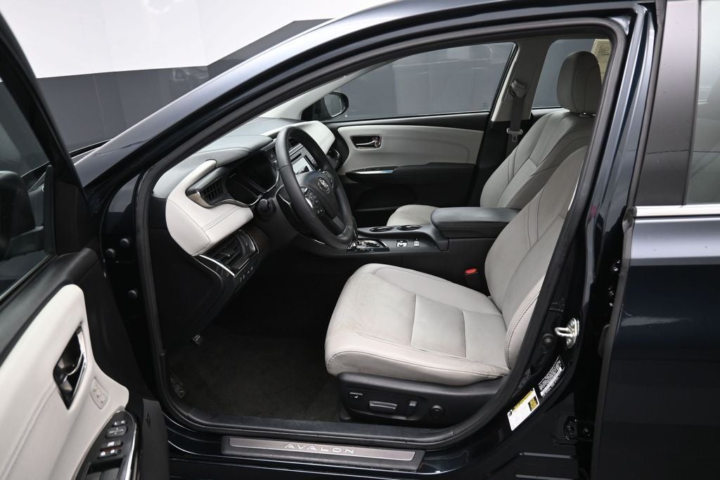 2016 Toyota Avalon Limited