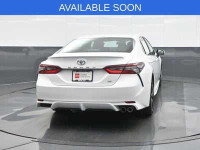 2024 Toyota Camry SE