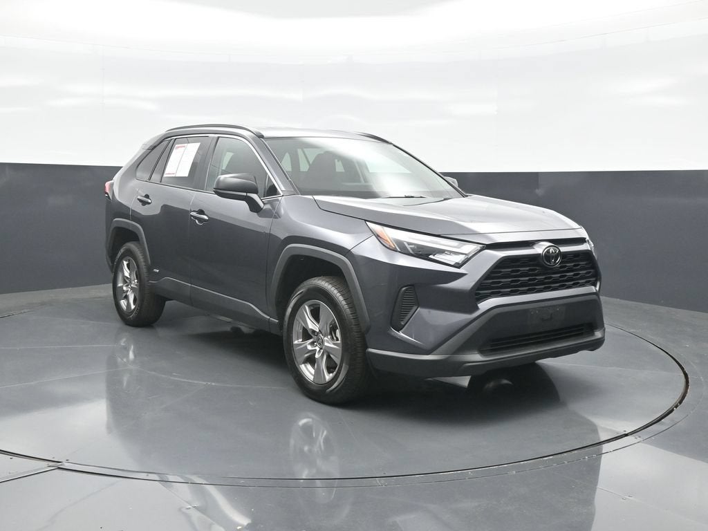 2025 Toyota RAV4 Hybrid LE