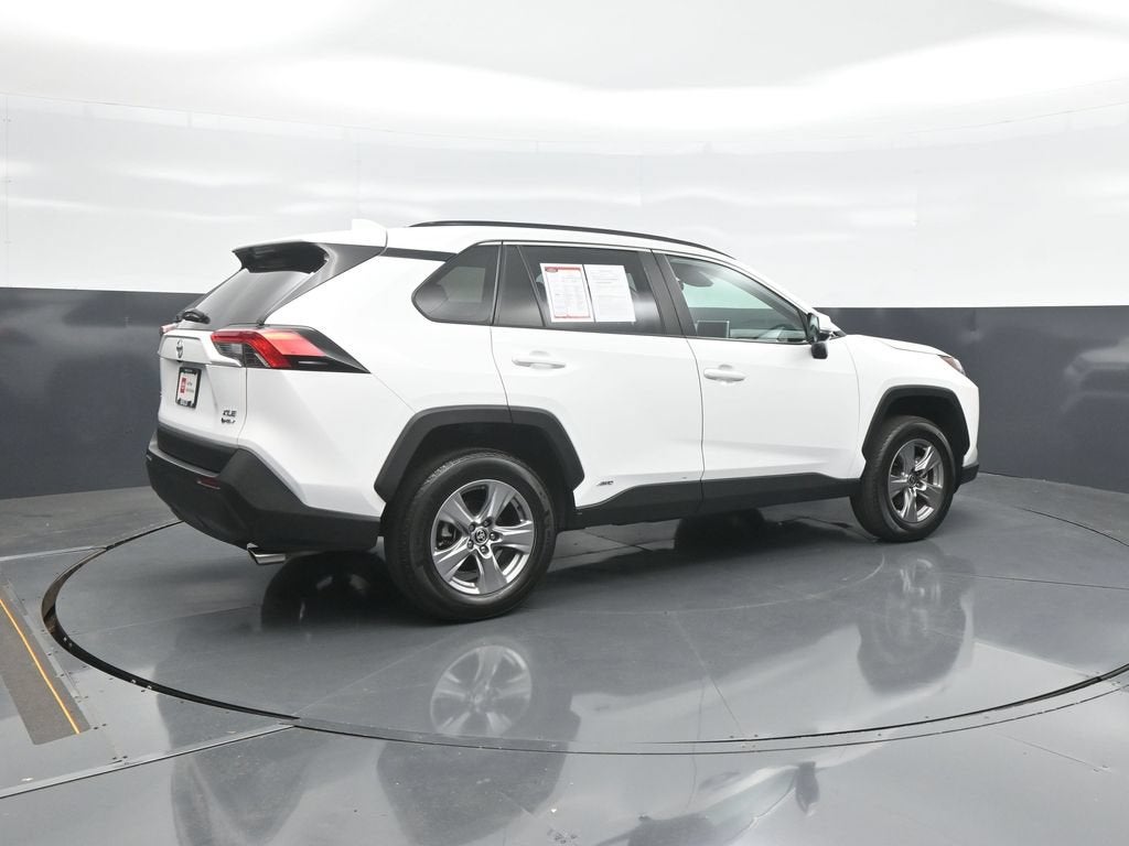 2025 Toyota RAV4 Hybrid XLE