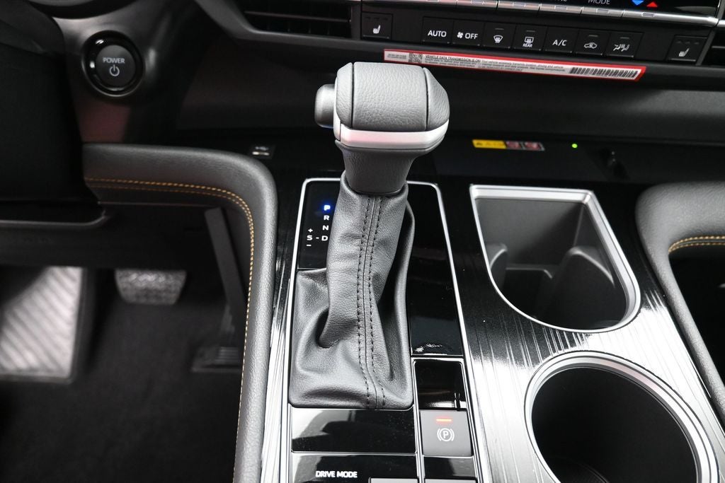 2026 Toyota Sienna Woodland Edition