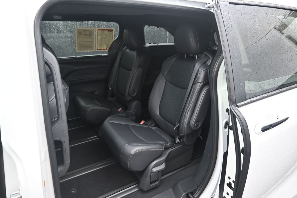 2026 Toyota Sienna Woodland Edition