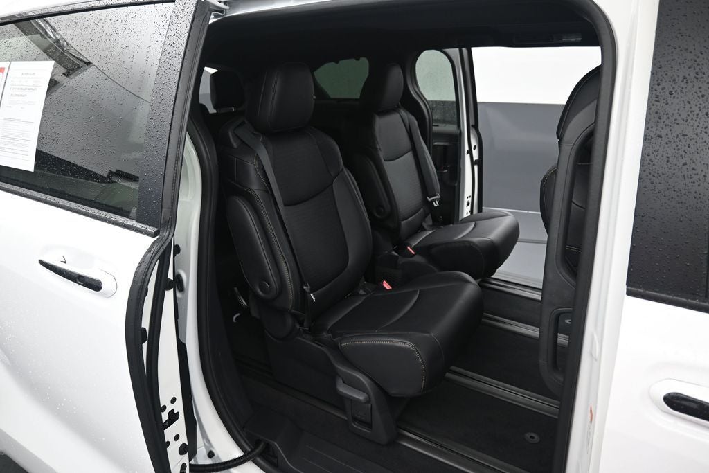 2026 Toyota Sienna Woodland Edition