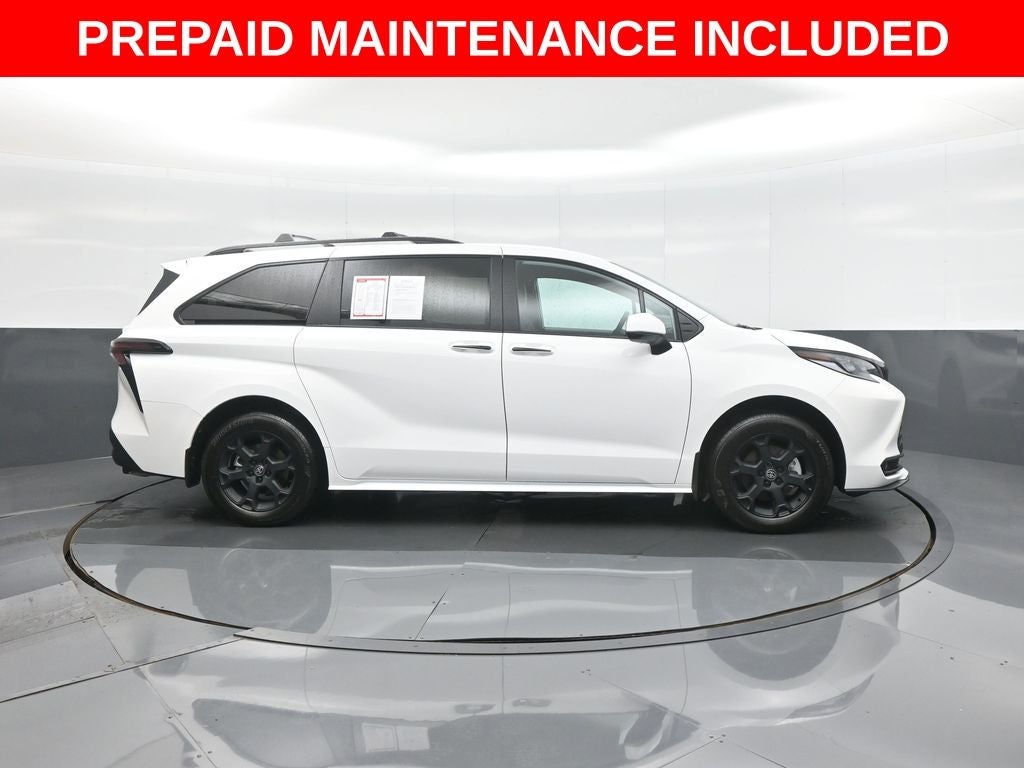 2026 Toyota Sienna Woodland Edition