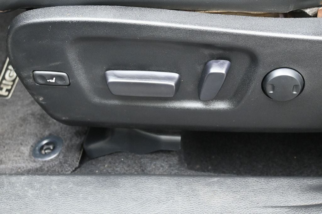 2015 Toyota Highlander Hybrid Limited Platinum