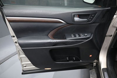 2015 Toyota Highlander Hybrid Limited Platinum