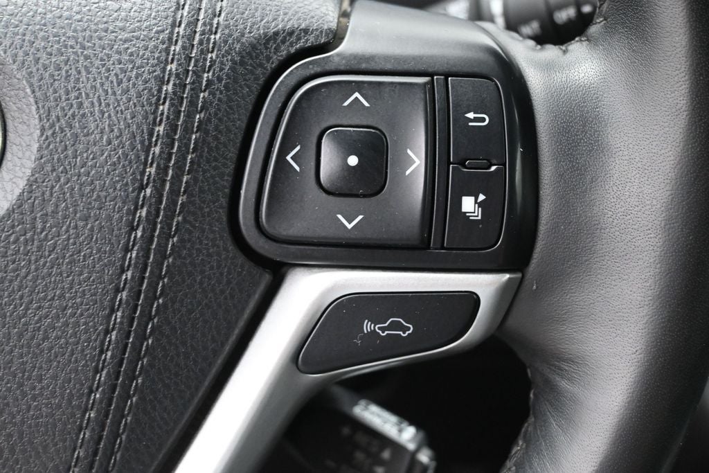 2015 Toyota Highlander Hybrid Limited Platinum
