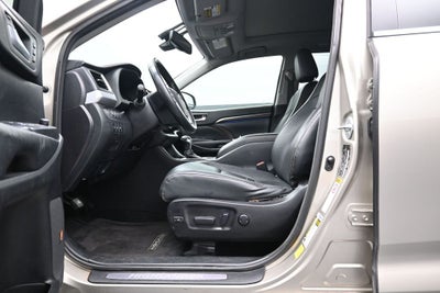 2015 Toyota Highlander Hybrid Limited Platinum