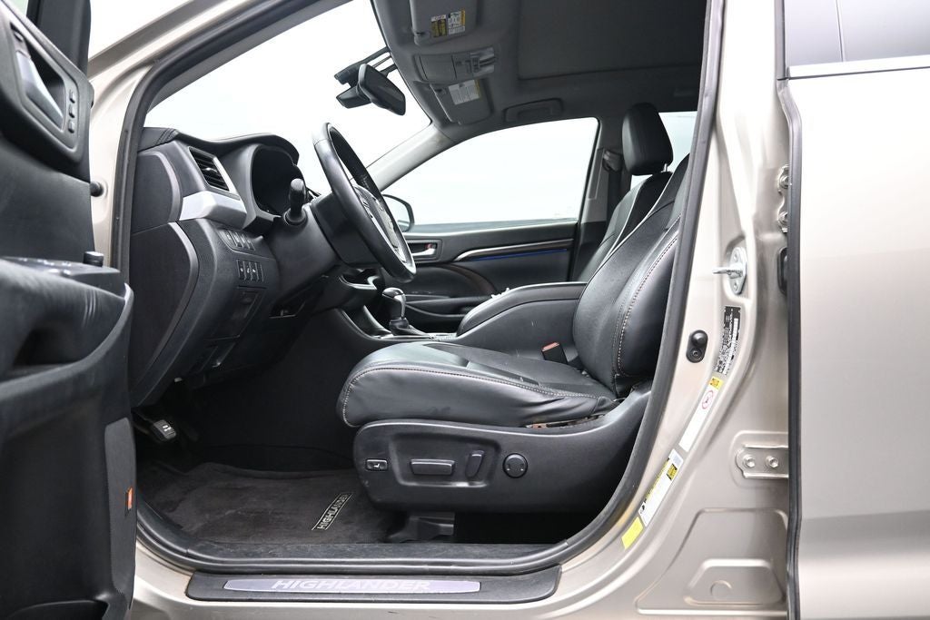 2015 Toyota Highlander Hybrid Limited Platinum