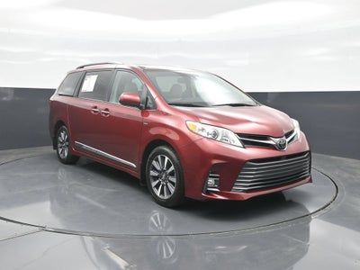 2019 Toyota Sienna XLE 7 Passenger