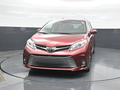 2019 Toyota Sienna XLE 7 Passenger