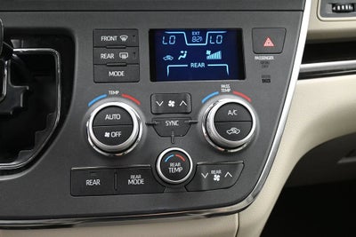 2019 Toyota Sienna XLE 7 Passenger